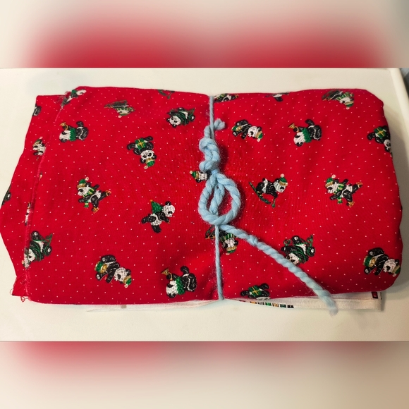 Vintage Red & White Polka Dot Holiday Fabric – Christmas Theme Print - Picture 1 of 4